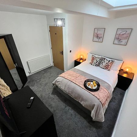 2 Bed Harbourside Penthouse With Hot Tub & Stunning Roof Terrace Lägenhet Weymouth Exteriör bild